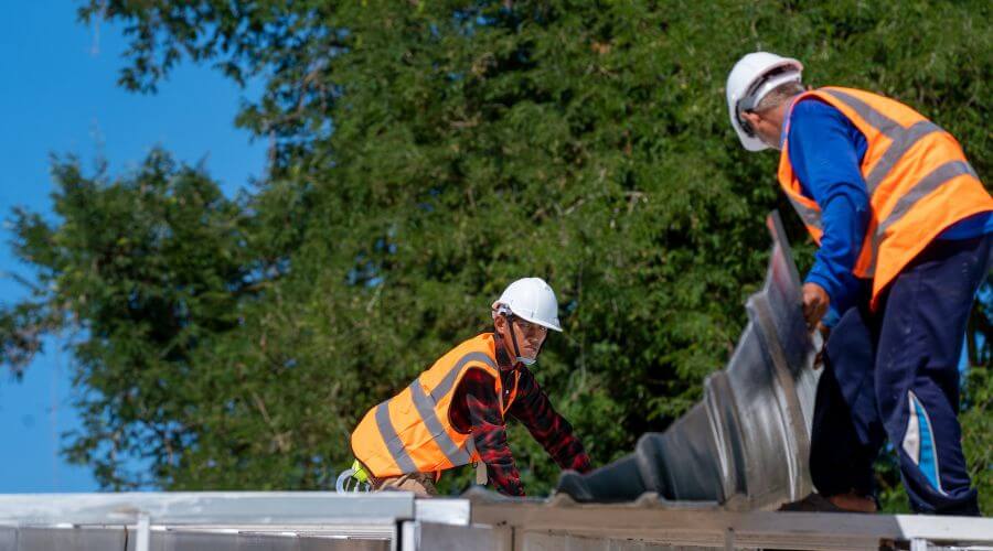 Expert new roof installation services in Holmesville, OH